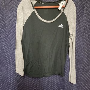 Lady's Adidas long sleeve shirt